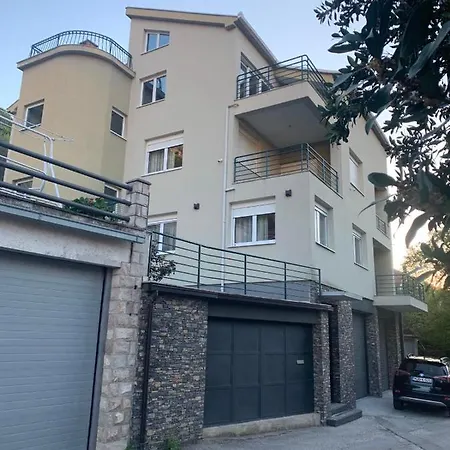 公寓 Aya - With Sauna And Outdoor Swimming Pool *