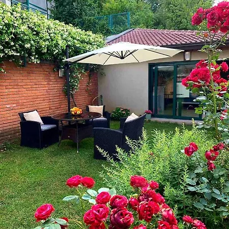 Aya - With Sauna And Outdoor Swimming Pool