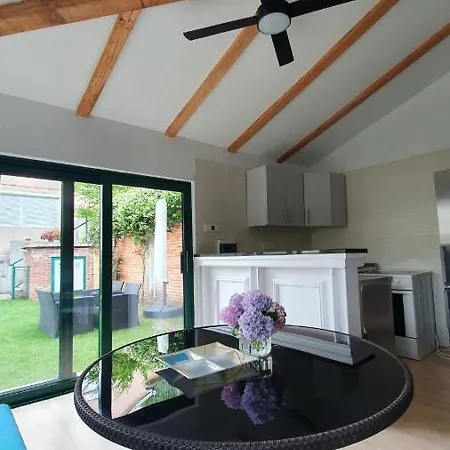 Aya - With Sauna And Outdoor Swimming Pool 莫斯塔尔