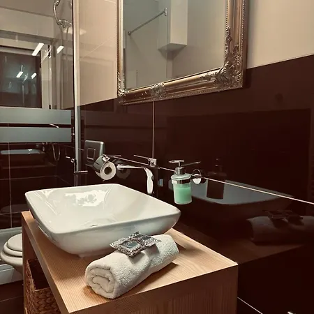 Aya - With Sauna And Outdoor Swimming Pool * 莫斯塔尔