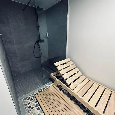 Aya - With Sauna And Outdoor Swimming Pool شقة *