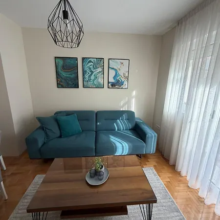 Aya - With Sauna And Outdoor Swimming Pool